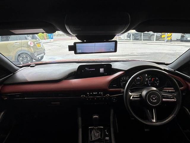 MAZDA3 FASTBACK