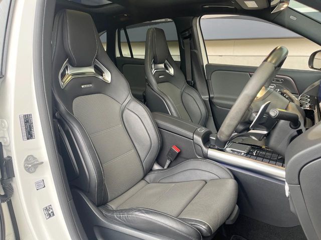 MERCEDES AMG GLA class