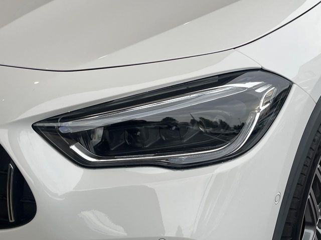 MERCEDES AMG GLA class