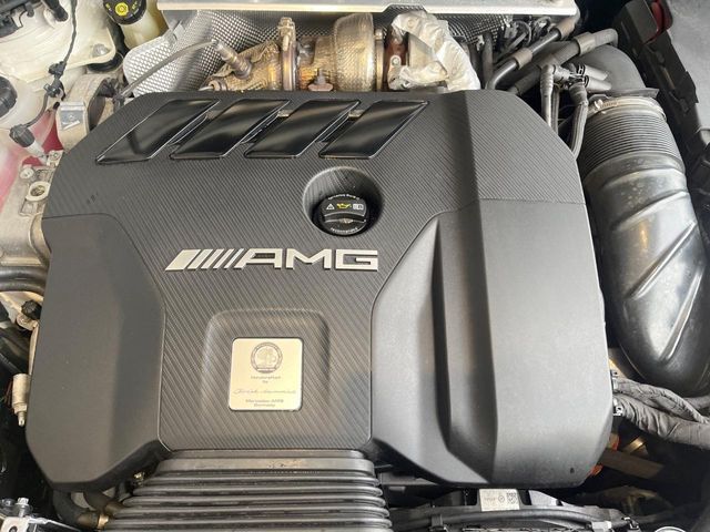 MERCEDES AMG GLA class