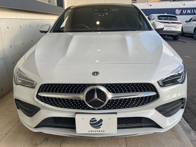 MERCEDES BENZ CLA Shooting Brake