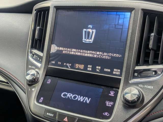 CROWN sedan
