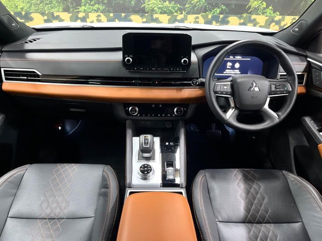 OUTLANDER PHEV