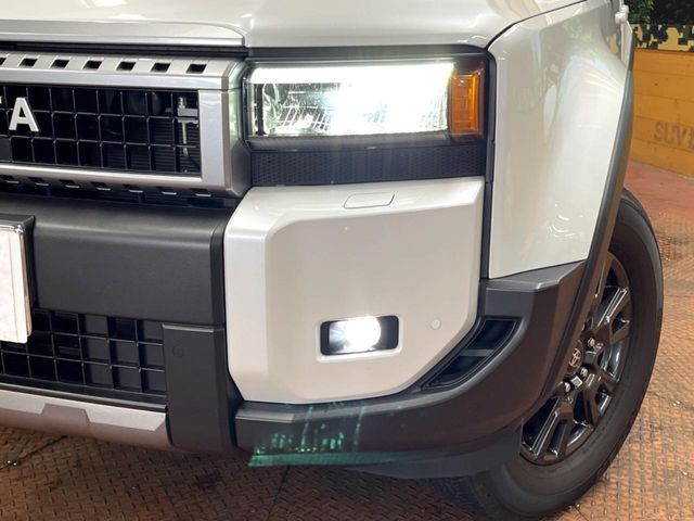LANDCRUISER 250