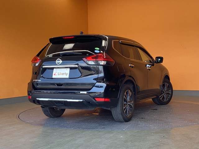 X-TRAIL 2WD