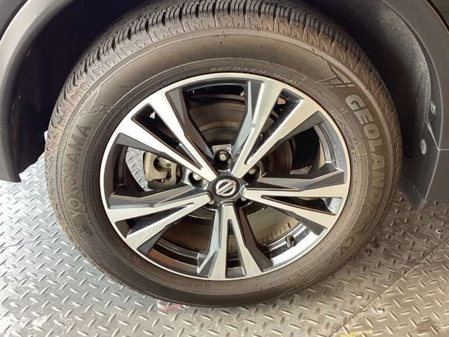 X-TRAIL 2WD