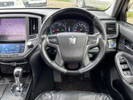 CROWN sedan hybrid