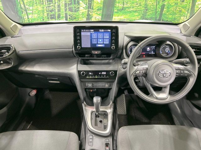 YARIS CROSS