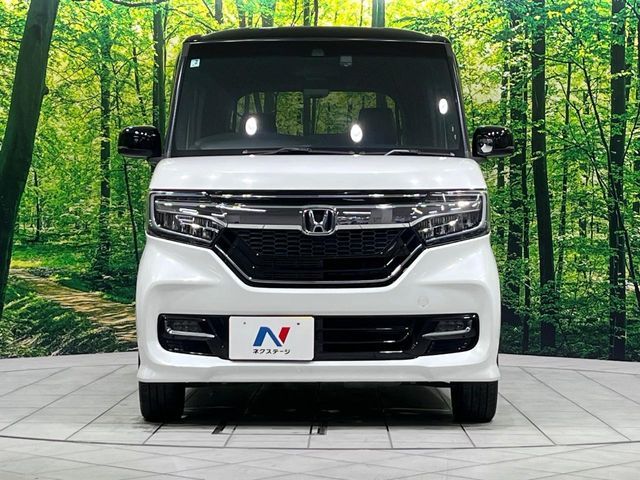 N BOX CUSTOM 4WD