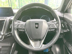 CROWN sedan hybrid