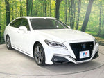 CROWN sedan hybrid