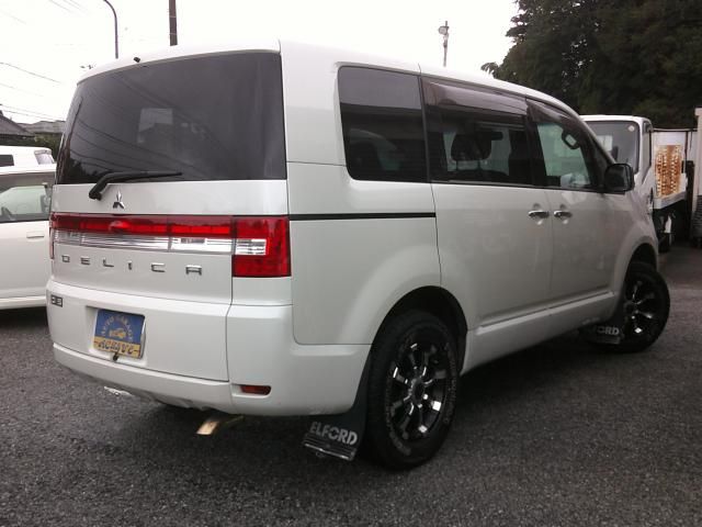 DELICA D:5 4WD