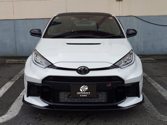 GR YARIS