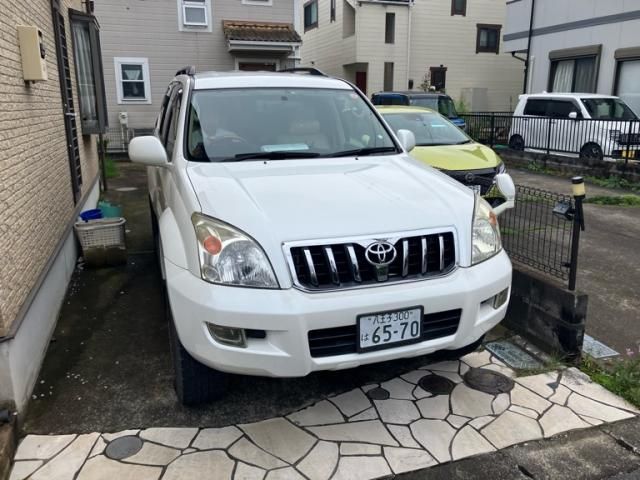 LANDCRUISER PRADO