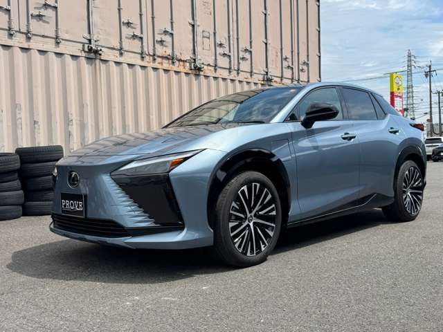 LEXUS RZ450e