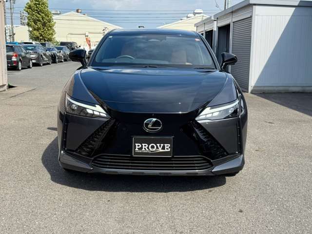 LEXUS RZ450e