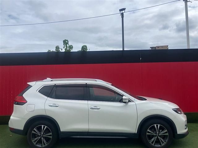 X-TRAIL 4WD