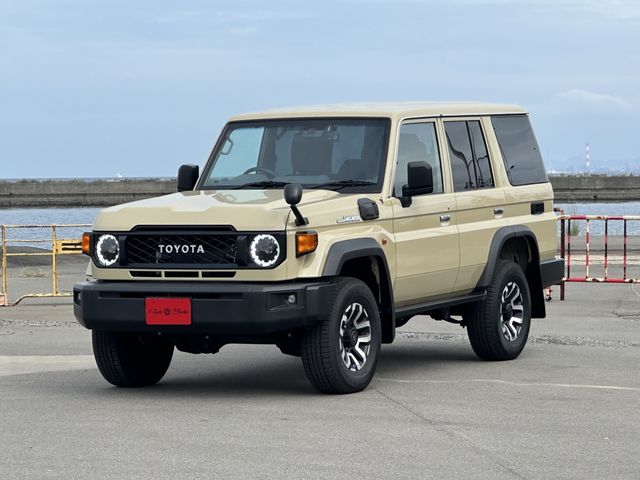 LANDCRUISER 70