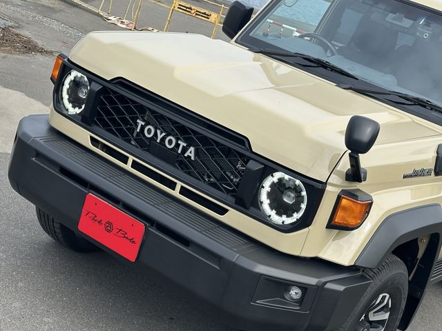 LANDCRUISER 70
