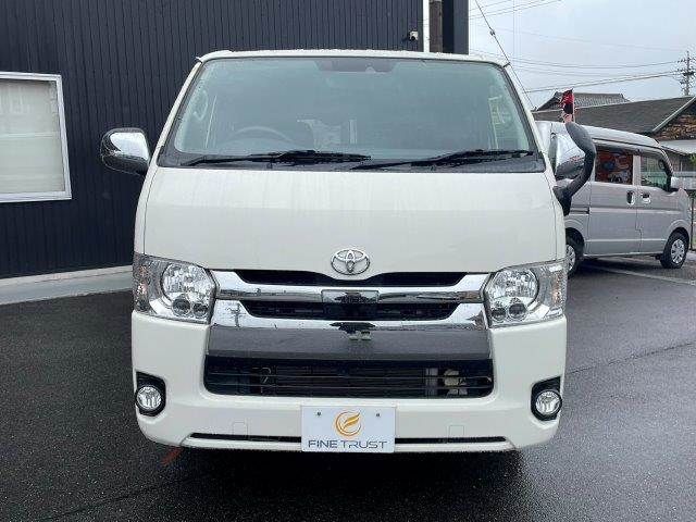 REGIUSACE van 4WD
