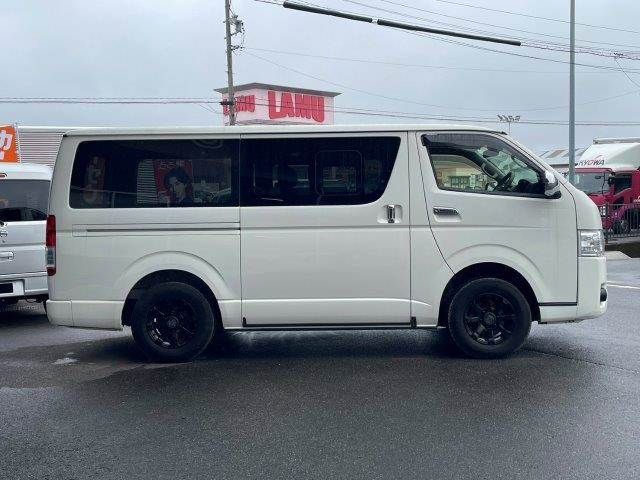 REGIUSACE van 4WD