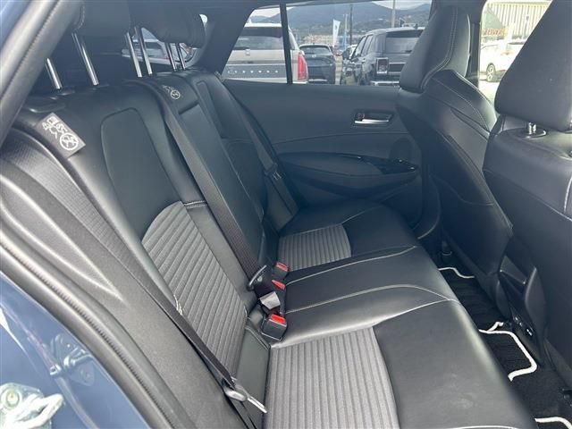 COROLLA TOURING HYBRID