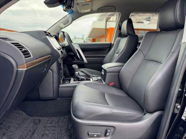 LANDCRUISER PRADO