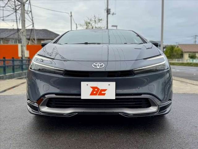PRIUS 4WD