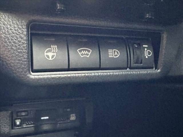 PRIUS 4WD