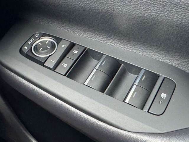PRIUS 4WD