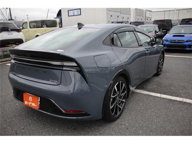 PRIUS PHV