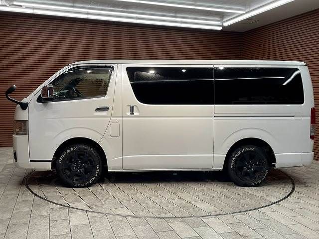 HIACE van 2WD