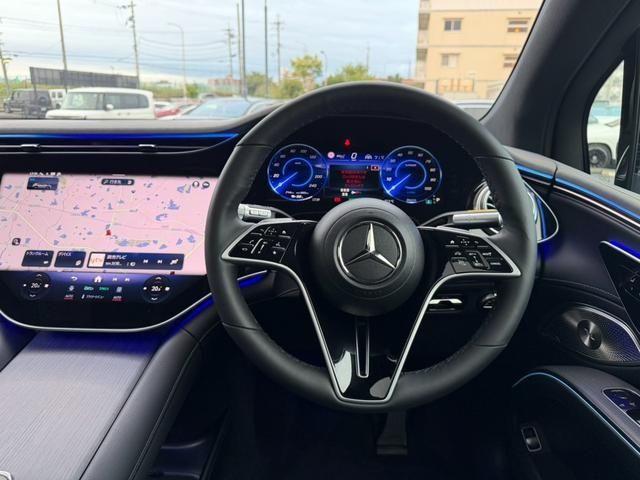 MERCEDES BENZ EQS SUV