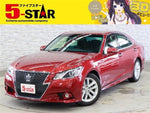 CROWN sedan