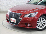 CROWN sedan