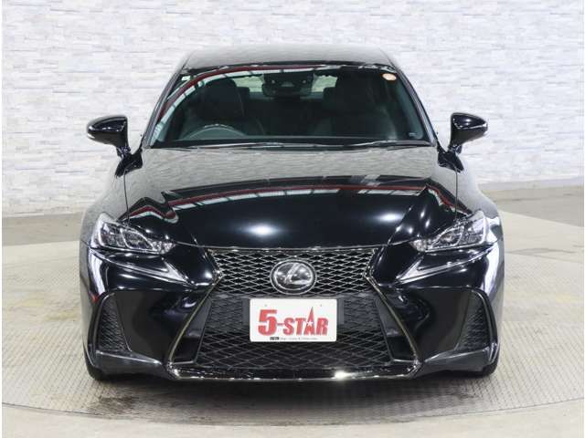 LEXUS IS200t