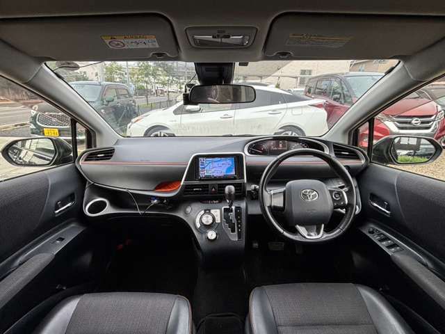SIENTA HYBRID