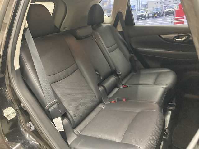 X-TRAIL 4WD