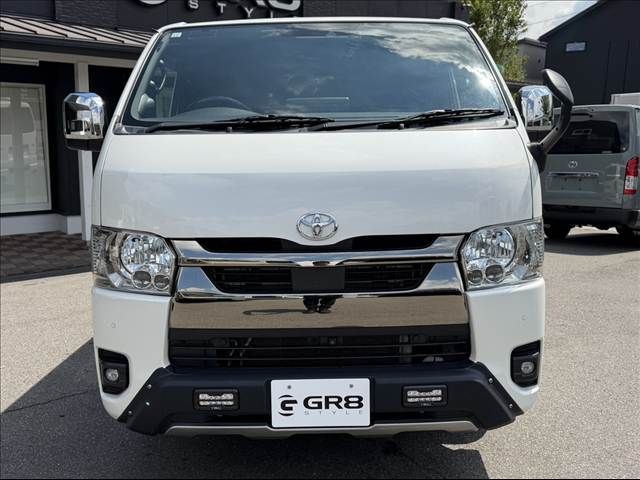 HIACE van 4WD