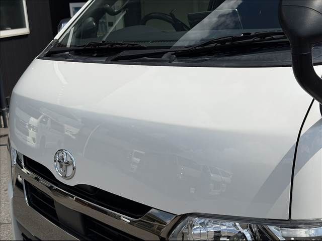 HIACE van 4WD