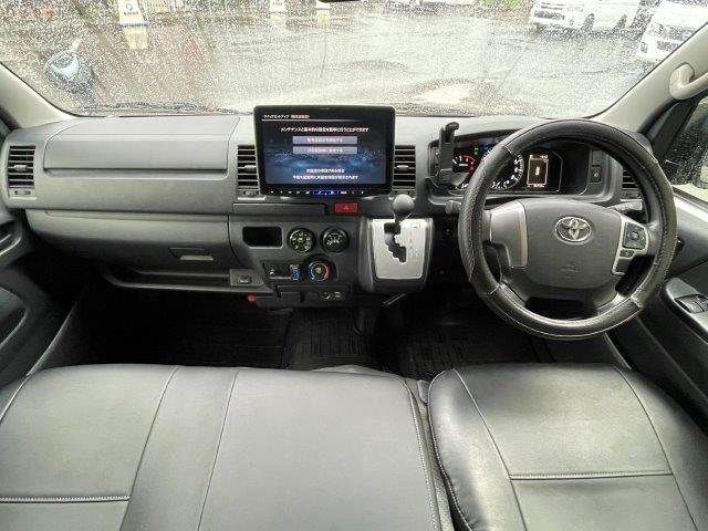 HIACE van 2WD