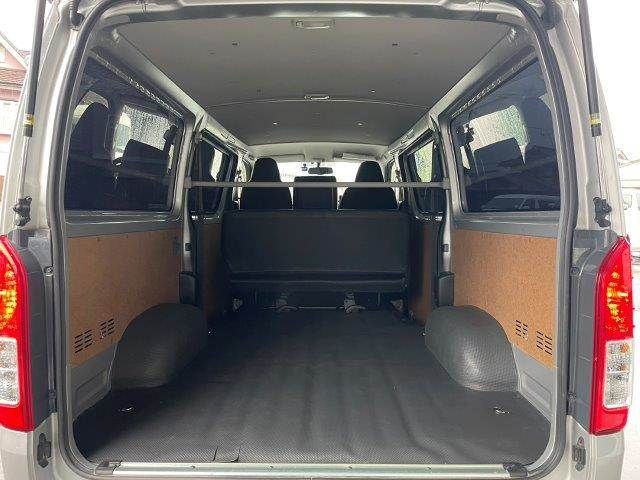 HIACE van 2WD