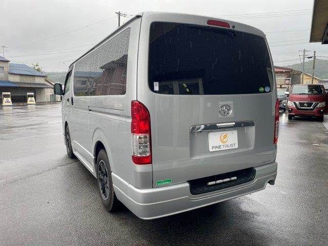 HIACE van 2WD