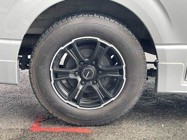HIACE van 2WD