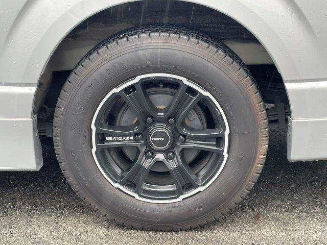HIACE van 2WD
