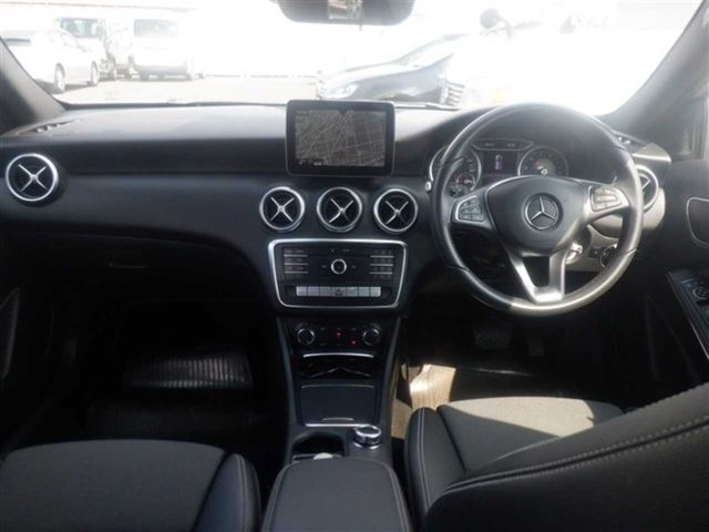 MERCEDES BENZ A class