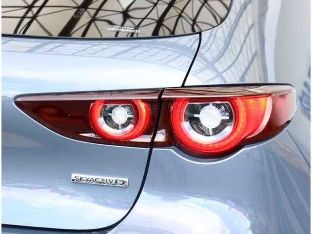 MAZDA3 FASTBACK