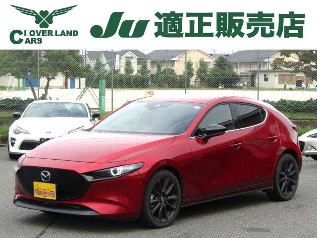 MAZDA3 FASTBACK