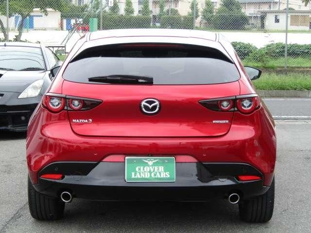 MAZDA3 FASTBACK