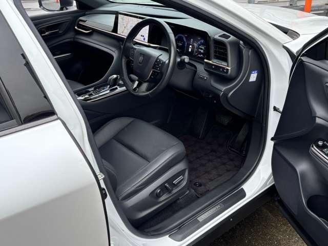CROWN SPORT